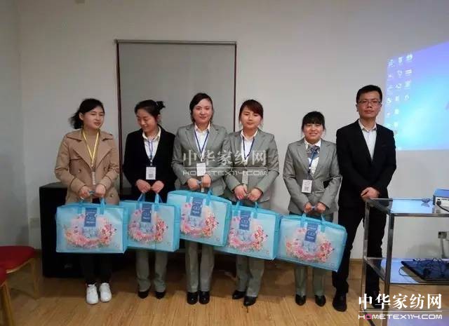 �R�����������\�����x����