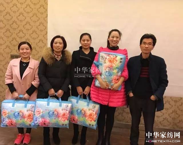 �Pʢ�Ҽ�����������Ӣ�R����ɽ�������@��������