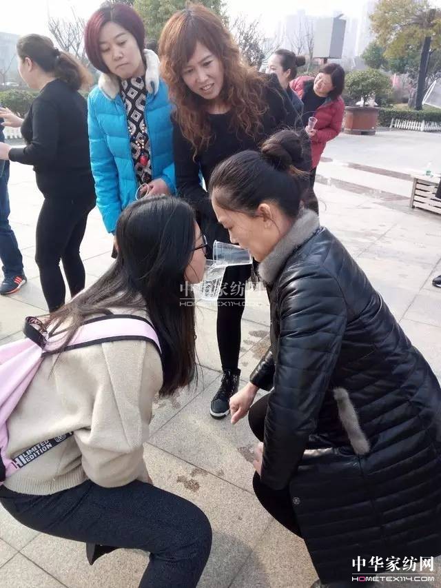 �Pʢ�Ҽ�����Ӣ���������f��Փ�������l(shu��)��Ӣ����