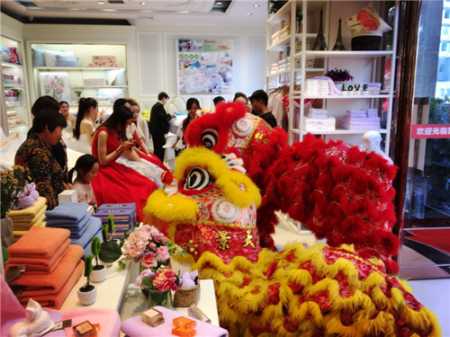 �Ԛ�����Ĳ��Ȼ�����@ôһ�ҳ���Pʢ�Ҽ��w��!