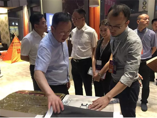 �����Ҳ���(hu�� )��20�d�L(f��ng)��ͬ�������٬F���L(f��ng)