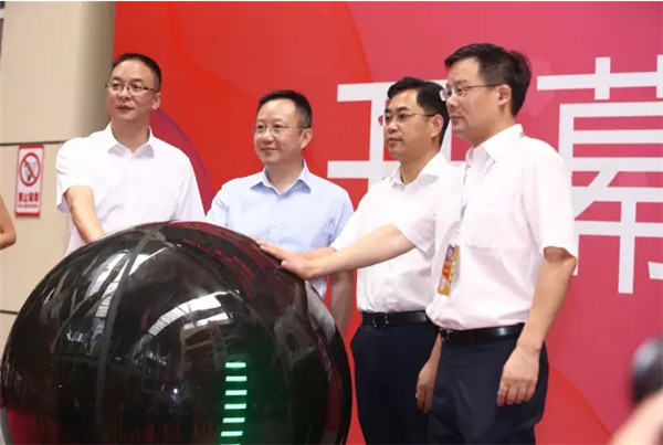 �����Ҳ���(hu�� )��20�d�L(f��ng)��ͬ�������٬F���L(f��ng)