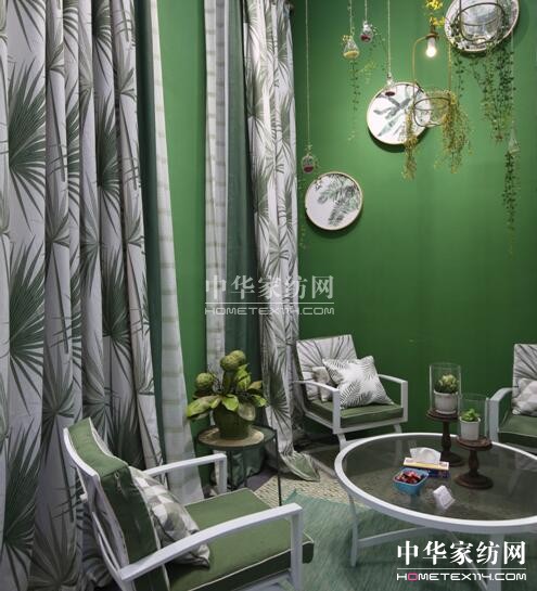 ���c(di��n)��ɫ׌�҃�(y��u)������(l��i)