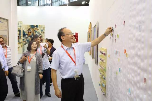 ����ҒҒ�c(di��n)�c(di��n)�εΡ���2017�Ї����H�w�Sˇ�g(sh��)չ�ġ�ۙ�E�����ˌ�ζ