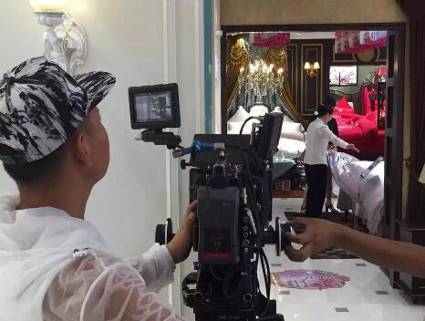 �������ֲ��:�Ӱ����(hu�� )ʹ��ʮ�ߚq��9��15���ഺ��ӳ��