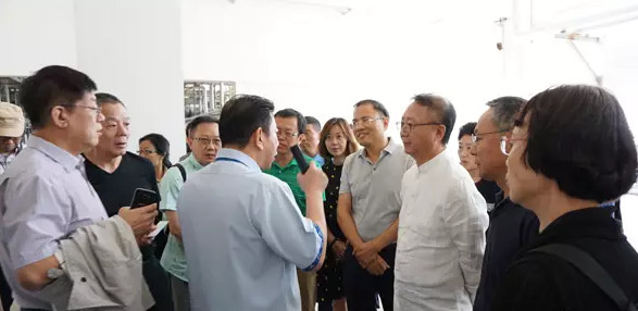 �O�����ʈF����ӡ�ᮔ����I(y��)��չ�����H�������A(y��ng)֮·