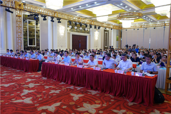 300���ИI(y��)��ʿ�R���Ї��Ҽ��ИI(y��)�|(zh��)�����(hu�� )���o�����O�|(zh��)�������l(f��)չ���{