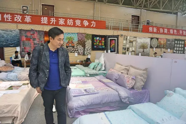 �Ҹ�������ζϯ����ͨ������������300���Ҽ��a(ch��n)Ʒ��Ů�����