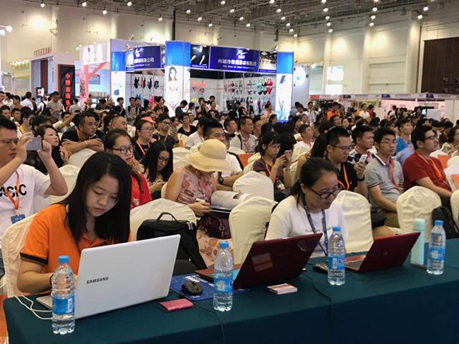 �O�ߺ�l(f��)�����ļҼ����{�����Ј�(ch��ng)���u(m��i)�������P(gu��n)ע����