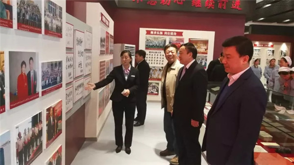 ��P��ģ�������w��(m��ng)�Ҽo���^���м�(li��n)���衰��(��i)�����x�������ء�