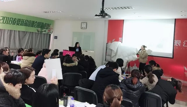 �Pʢ�Ҽ���Ӣ��Ӗ��(hu�� )��2018��Ʒ��Ӗ��(hu�� )�ի@�M(m��n)�M(m��n)��