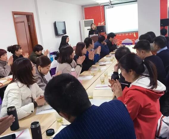 �o(w��)�^����������|ӛ�Pʢ�Ҽ�2018��һ���Ⱥ��Ŀ͑�(h��)��(hu�� )�h��