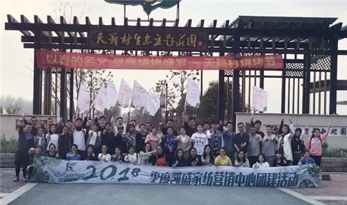 �Pʢ��(h��)��F�����(d��ng)�O���澳���ƵZͬ����