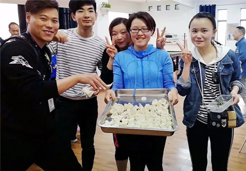 �Pʢ��(h��)��F�����(d��ng)�O���澳���ƵZͬ����