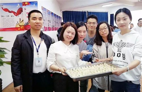 �Pʢ��(h��)��F�����(d��ng)�O���澳���ƵZͬ����