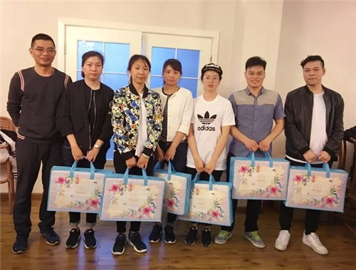 �Pʢ��(h��)��F�����(d��ng)�O���澳���ƵZͬ����