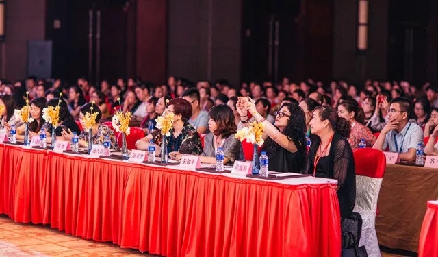 �����@��(ch��ng)��Ʒ�l(f��)����(hu�� )�������J�R�Pʢ��