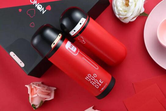 ���˹����������������ڶYƷչ�������R�������ĶYƷ