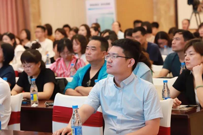 ��Ʒ•�������Ҽ�2019�ﶬ��Ʒ�l(f��)����(hu�� )�A�M(m��n)�չ���