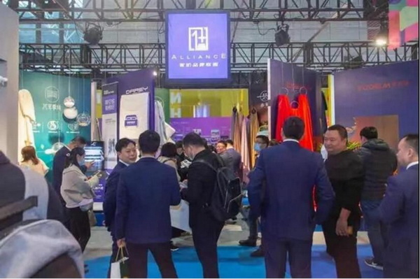 �M�F���ഺ���Ҽ�չ����Ҽ�ӡ�(li��n)�˄�(chu��ng  )�¼Ҽ��a(ch��n)�I(y��)�����B(t��i)