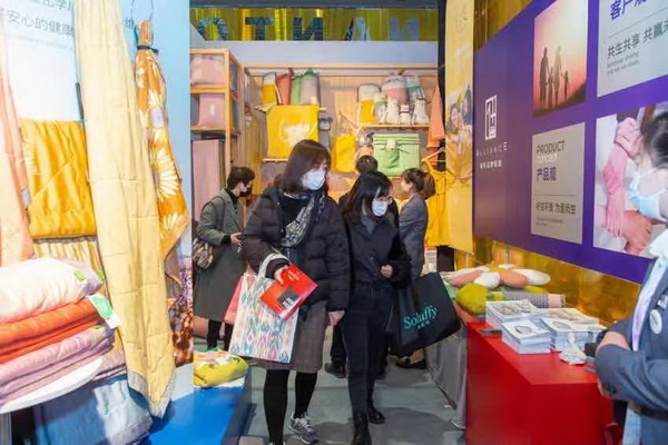 �M�F���ഺ���Ҽ�չ����Ҽ�ӡ�(li��n)�˄�(chu��ng  )�¼Ҽ��a(ch��n)�I(y��)�����B(t��i)