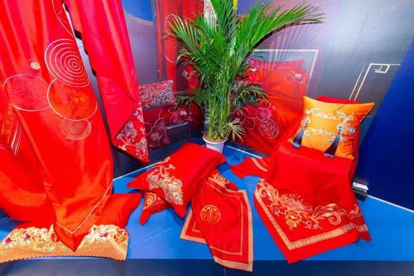 �M�F���ഺ���Ҽ�չ����Ҽ�ӡ�(li��n)�˄�(chu��ng  )�¼Ҽ��a(ch��n)�I(y��)�����B(t��i)