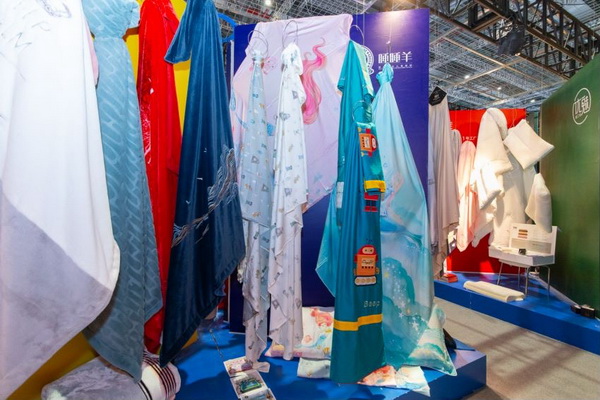 �M�F���ഺ���Ҽ�չ����Ҽ�ӡ�(li��n)�˄�(chu��ng  )�¼Ҽ��a(ch��n)�I(y��)�����B(t��i)