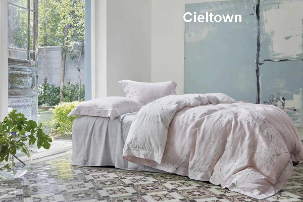 �����Ļ����¾���(j��ng)��,���Ġ�С悡��Ƴ��ػ�ϵ����Ʒ,���塤һ�����u���P��(l�� )����4��������