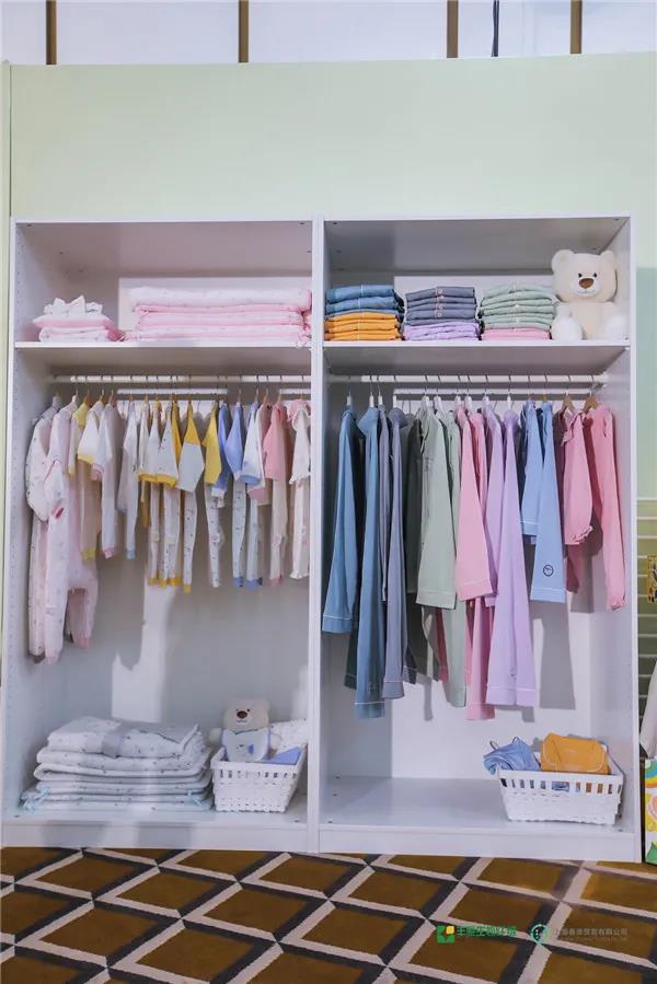 ȫ��������Gɫ�����(li��n)�˳�������(d��ng)�xʽ�ߡ������a(ch��n)Ʒ�Gɫ����朹����c�u�r(ji��)���t����B��(hu�� )���Ϻ��e��