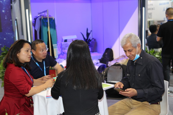 ��չ���ȇ��H�Ј�(ch��ng)�������ИI(y��)�a(ch��n)�I(y��)����������2022�Ї��B�d�򴺼�������(hu�� )��Ļ