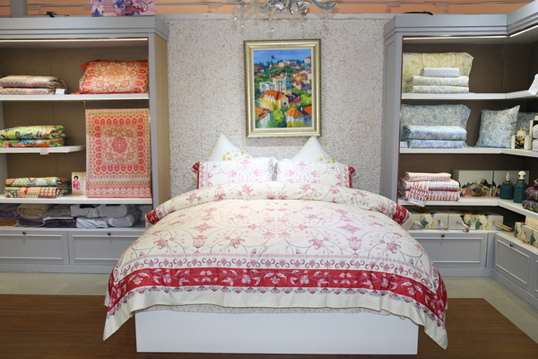 ���������|�����W(xu��)�����칤ˇ�͹żҼ��������u��ӛ����&�����ס�ϵ�аl(f��)����(hu�� )��Cieltown�Ġ�С�2022�ﶬӆ؛��(hu�� )�����u�e��