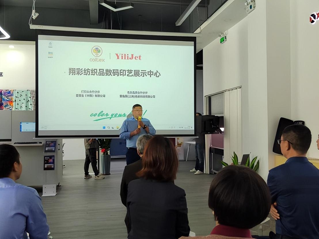 ��ʼ���Ʒ���aӡˇչʾ���ĳɹ���Ļ���F��(ch��ng)�l(f��)������ذ���Ʒ