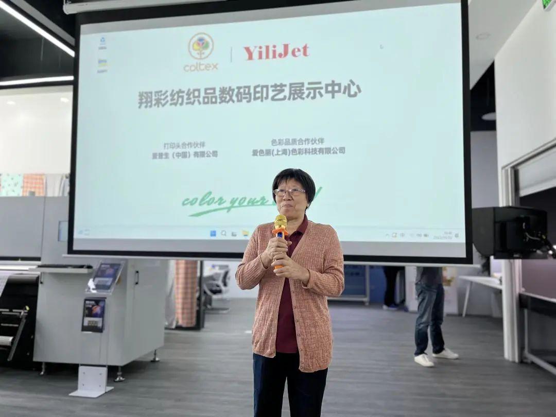 ��ʼ���Ʒ���aӡˇչʾ���ĳɹ���Ļ���F��(ch��ng)�l(f��)������ذ���Ʒ