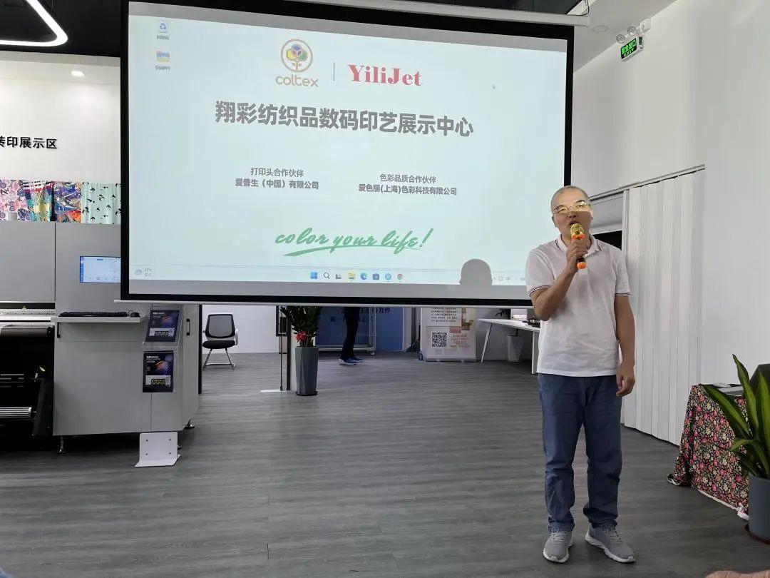 ��ʼ���Ʒ���aӡˇչʾ���ĳɹ���Ļ���F��(ch��ng)�l(f��)������ذ���Ʒ