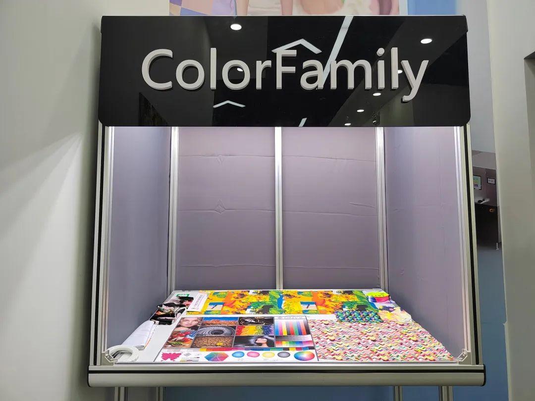 ��ʼ���Ʒ���aӡˇչʾ���ĳɹ���Ļ���F��(ch��ng)�l(f��)������ذ���Ʒ