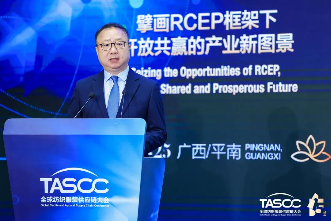 ��θ��|(zh��)����(sh��)ʩRCEP��̤��ȫ�򼏿����b�a(ch��n)�I(y��)�_(k��i)�Ź��A(y��ng)�l(f��)չ֮·��